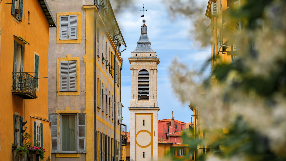 Sainte Réparate Cathedral from the street.